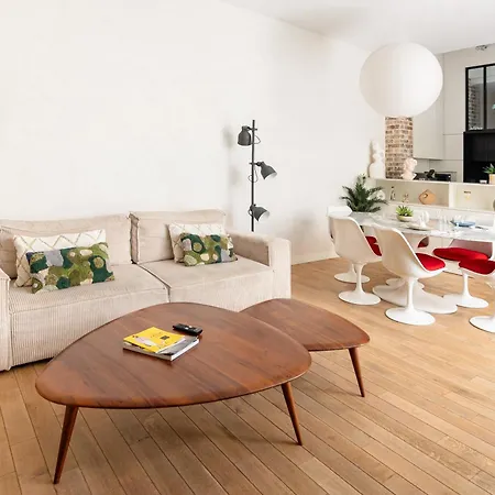 Apartment Part Of Saint-germain-des Pres / 3 Bedrooms Paris